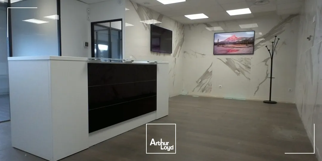 Bureaux avec vue mer et parkings à louer - ATHELIA IV - 13600 LA CIOTAT