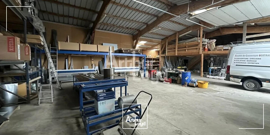 IFFENDIC - LOCAL D'ACTIVITE A VENDRE - ZA DE LA CORDERIE