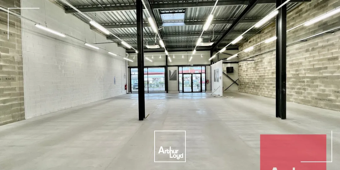 Locaux commerciaux - Location - LUNEL - 34400 - 310-310 - 7604375