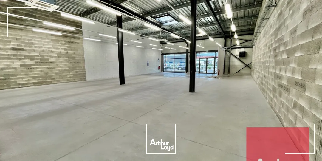 Locaux commerciaux - Location - LUNEL - 34400 - 310-310 - 7604380