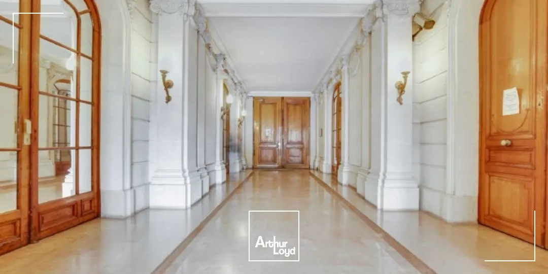 Bureaux à vendre à PARIS 75016