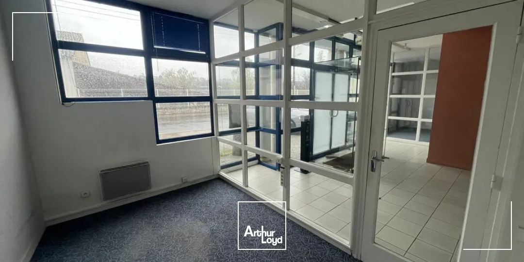 BUREAUX 252M² A L'ACHAT AVEC VISIBILITÉ COMMERCIALE DANS VOTRE SECTEUR