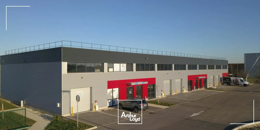 ZI LONGVIC - ENTREPOT 253 m² - A LOUER