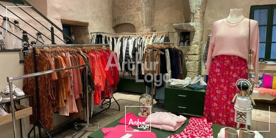 BLOIS HYPERCENTRE - LOCATION LOCAL COMMERCIAL DE 185 M² - TOP N°1