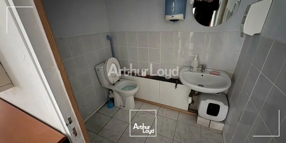 Local Commercial 189 m2