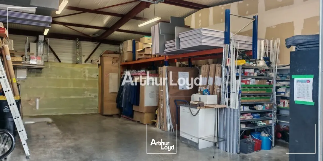 A louer - local d'activité de 400m2 situé ZAC DU MONT MICHAUD à Saint Memmie