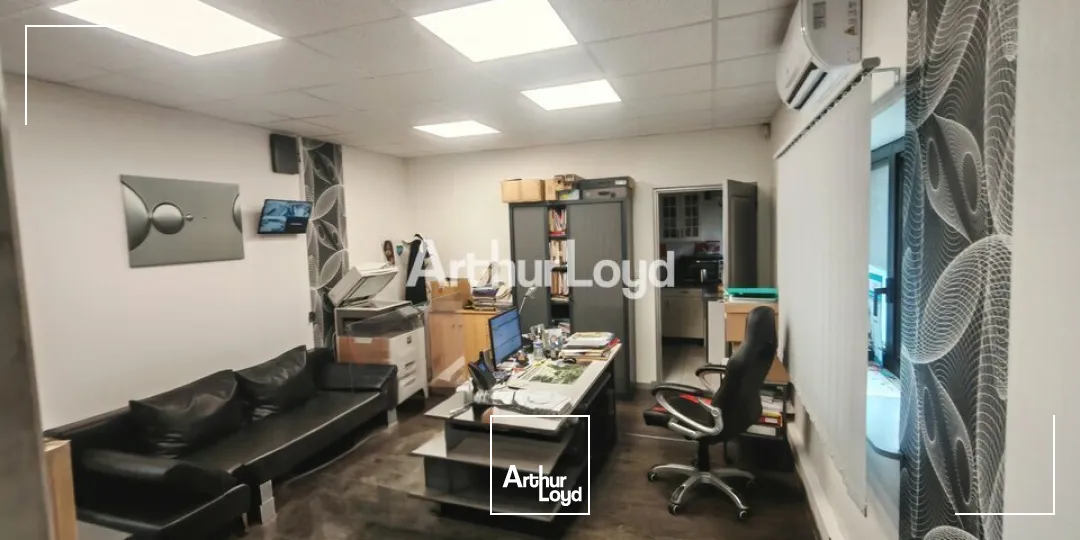 A louer - local d'activité de 400m2 situé ZAC DU MONT MICHAUD à Saint Memmie