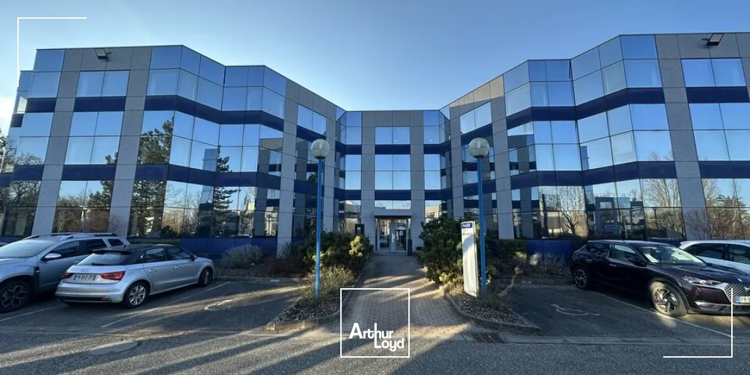 BUREAUX à LOUER de 3125 m²