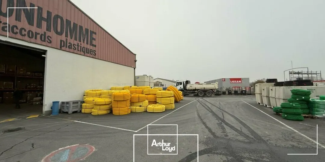 LOCAL D'ACTIVITE - ENTREPOT vente à BRIVE-LA-GAILLARDE 19100