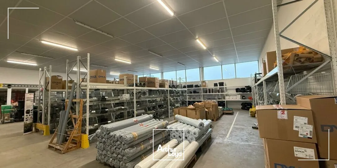 LOCAL D'ACTIVITE - ENTREPOT vente à BRIVE-LA-GAILLARDE 19100