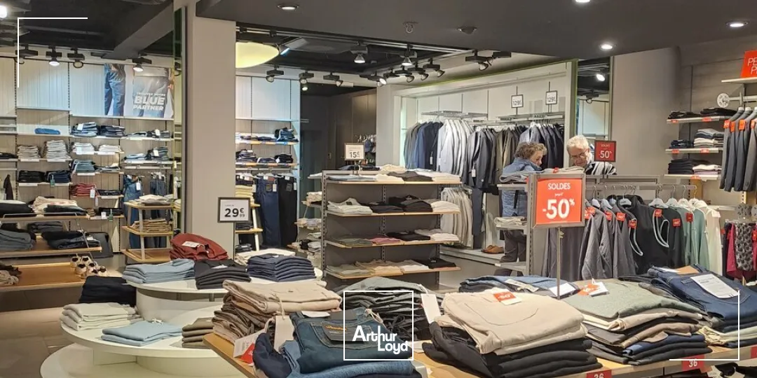 Local commercial 200 m² à louer  Centre-ville Tulle, emplacement premium