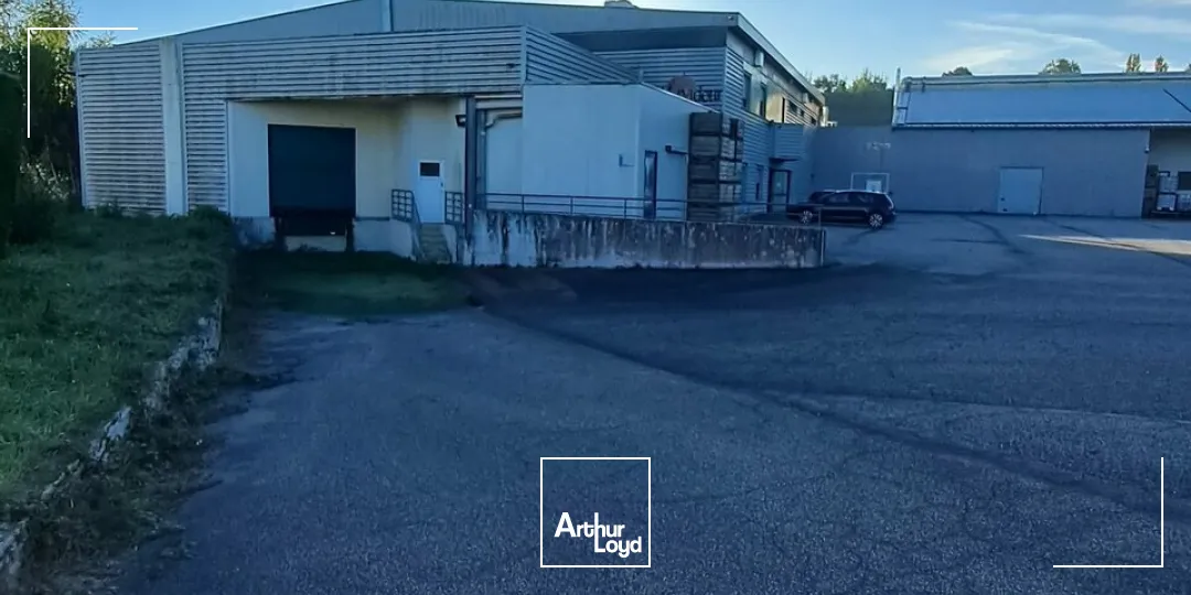 LOCAL D'ACTIVITE - ENTREPOT vente à ARNAC-POMPADOUR 19230