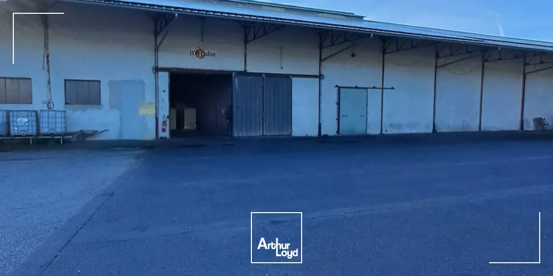 LOCAL D'ACTIVITE - ENTREPOT vente à ARNAC-POMPADOUR 19230