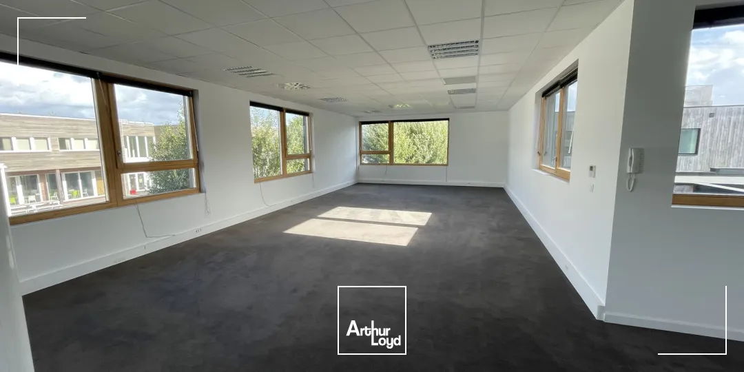 Bureaux récents et performants au coeur d'un pôle tertiaire stratégique de la métropole lilloise