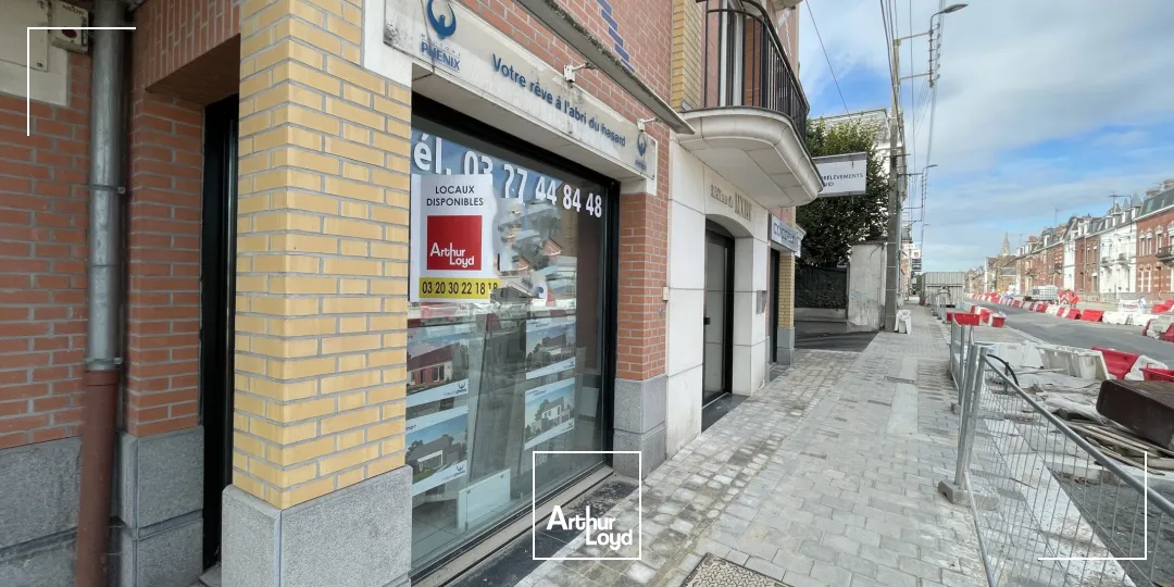 A VENDRE LOCAL COMMERCIAL VALENCIENNES DE 90M2