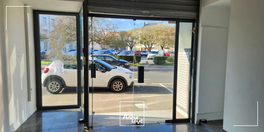 Local commercial de 215 m² à louer - Centre-ville de Boulogne-sur-Mer 
