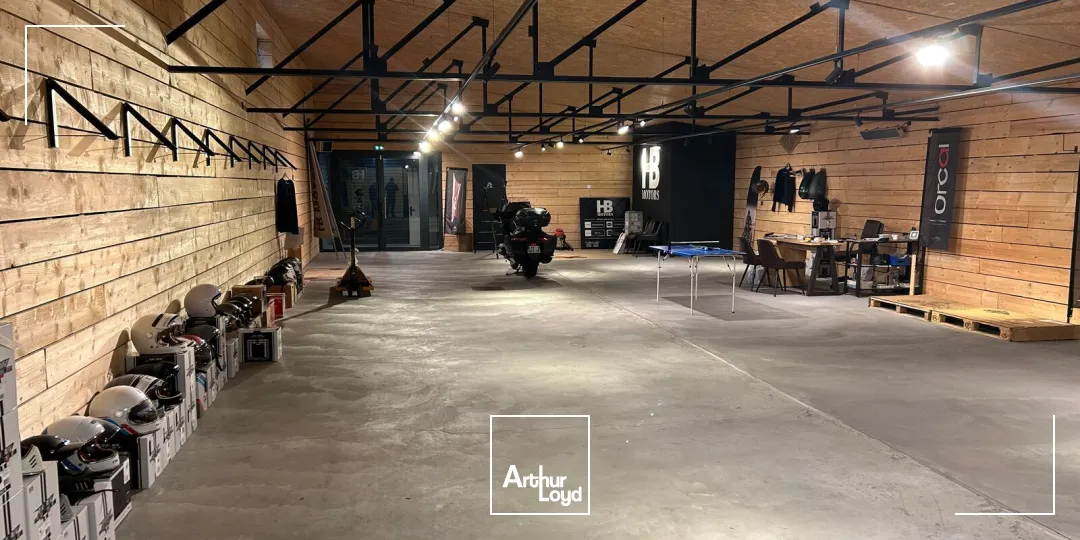 Entrepôt - Showroom à louer à Marcq-en-Baroeul