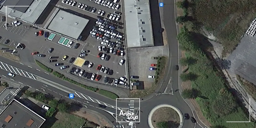 Local Commercial à Louer - Emplacement Premium avec Forte Visibilité - Porte Nord Bruay-la-BuissièreDisponible à la location 