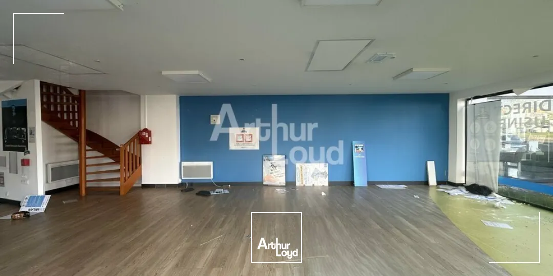 CHANTEPIE ZONE COMMERCIALE - LOCAL COMMERCIAL A LOUER 