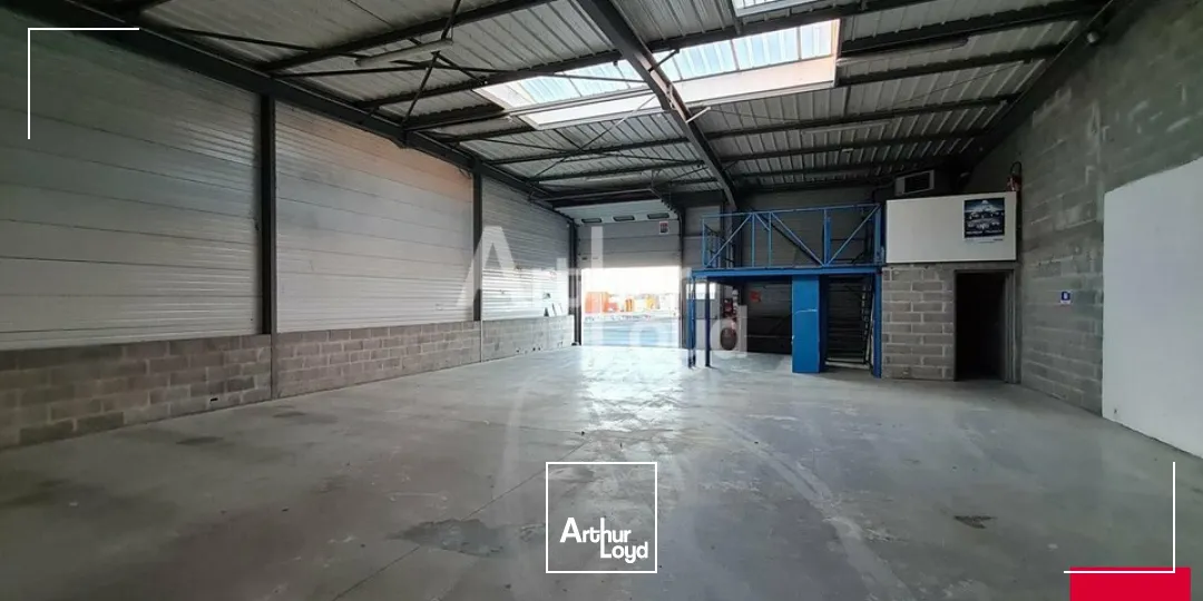 CHATEAUROUX ST MAUR CAP SUD - A LOUER - ESPACE D'ACTIVITE de 357m² - 1998