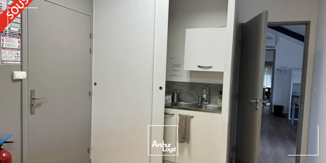 SAINT AVERTIN BUREAUX A VENDRE 234 M² PARKINGS PARFAIT ETAT OPPORTUNITE