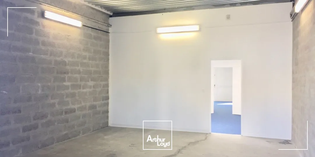 EXCLUSIVITE - Local mixte à LOUER sur TECH INDUS à AIX EN PROVENCE