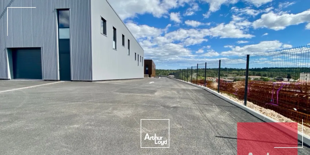 Locaux d'activité & Entrepôts - Vente - VAILHAUQUES - 34570 - 150.52-1601.29 - 7606155