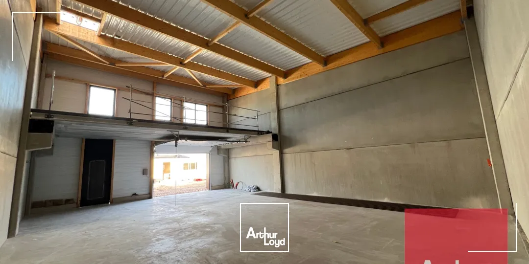 Locaux d'activité & Entrepôts - Vente - VAILHAUQUES - 34570 - 150.52-1601.29 - 7606149