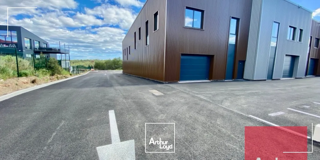 Locaux d'activité & Entrepôts - Vente - VAILHAUQUES - 34570 - 150.52-1601.29 - 7606162