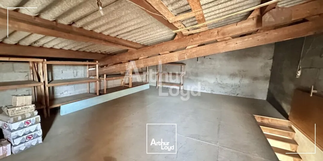 À LOUER  Local d'activité de 163 m²  La Ravoire 73490