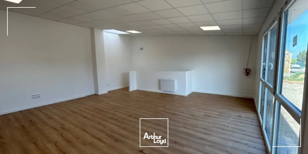 Locaux d'activité à louer à MARBEUF 27110