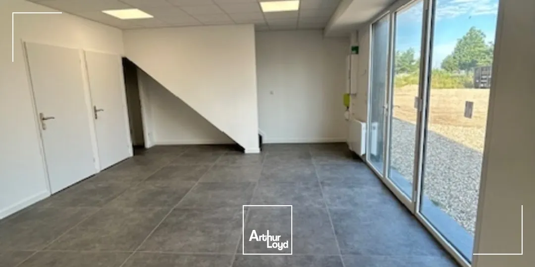 Locaux d'activité à louer à MARBEUF 27110