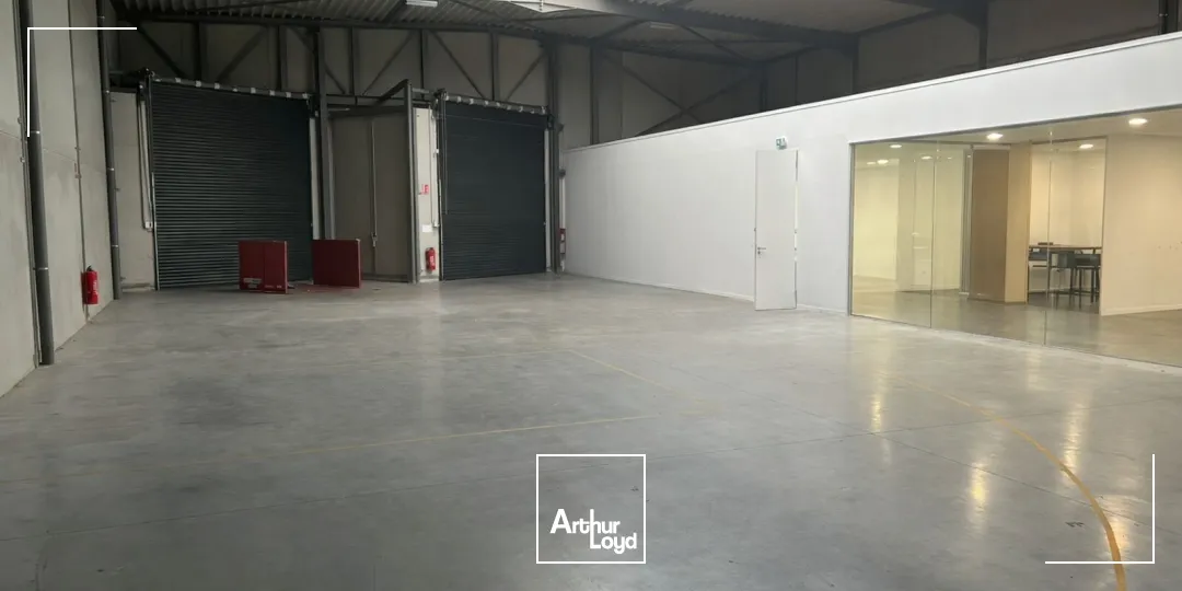 À louer - Entrepôts avec bureaux - PA du Mélantois