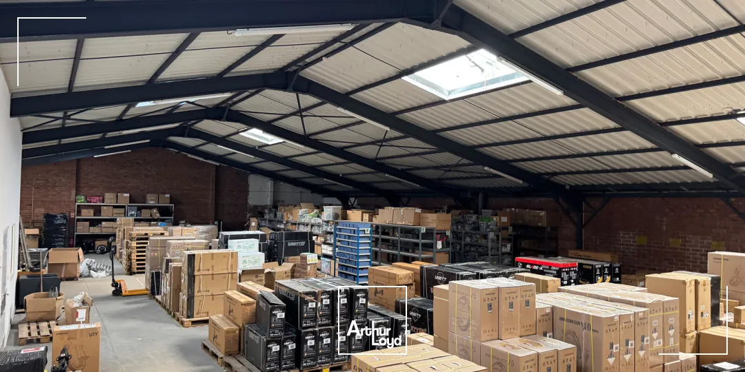 A VENDRE à MONS EN BAROEUL entrepot et bureau 