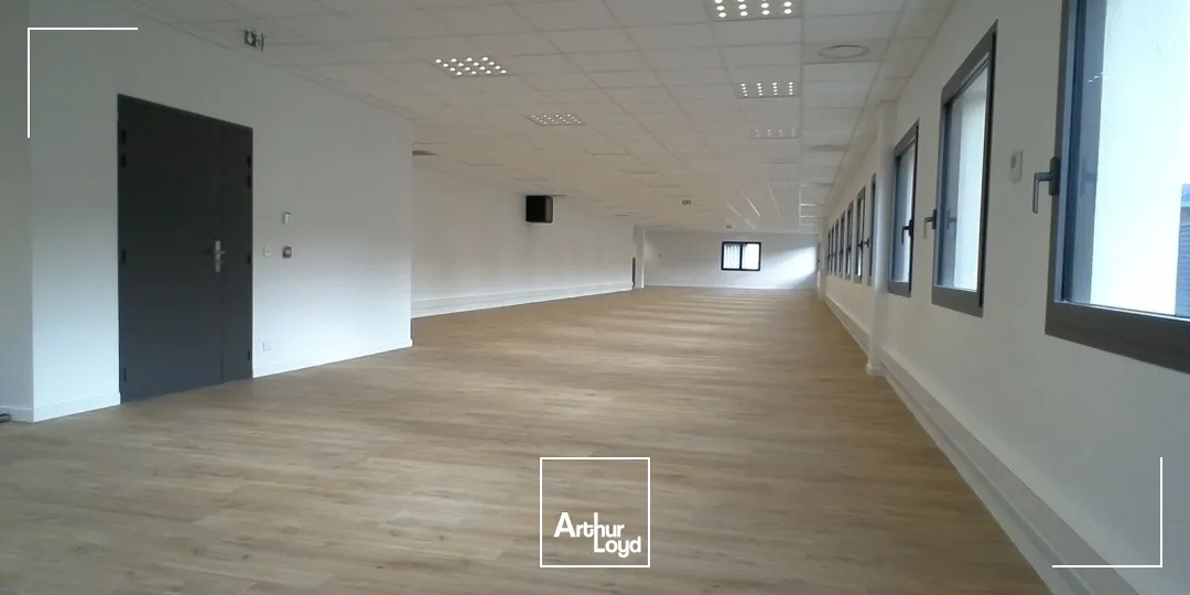 Bureaux avec parkings à louer - Les Paluds - Aubagne