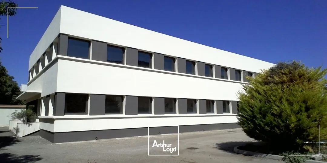 Bureaux avec parkings à louer - Les Paluds - Aubagne