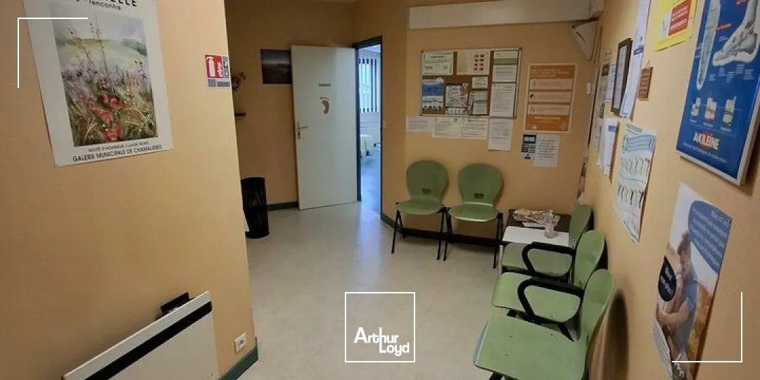 CHAMALIERES LOCAL PROFESSIONNEL 44 M² A VENDRE