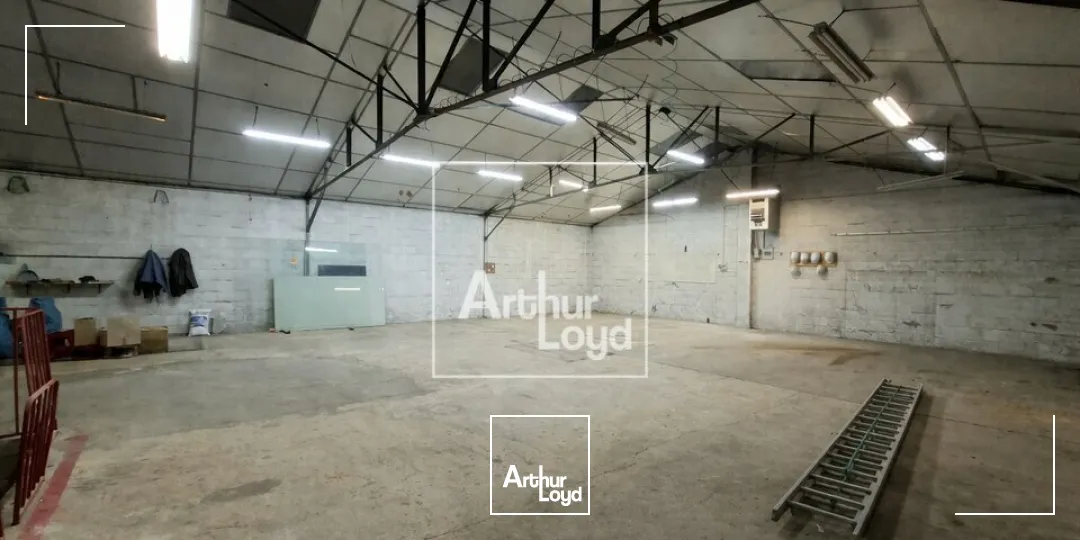 Bâtiment indépendant - rare sur secteur 