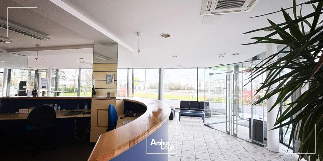 Locaux commerciaux - Vente - MOUILLERON-LE-CAPTIF - 85000 - 285-285 - 7607600