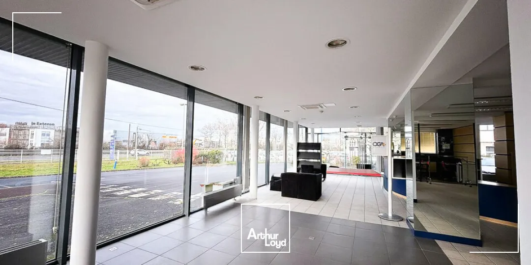 Locaux commerciaux - Vente - MOUILLERON-LE-CAPTIF - 85000 - 285-285 - 7607597