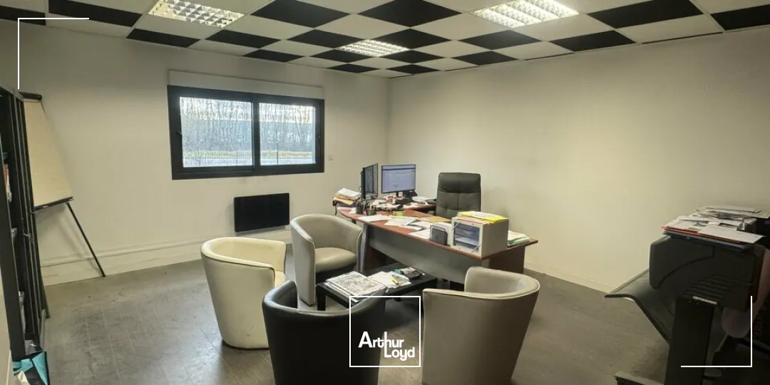 TOURS SUD JOUE-LES-TOURS - A VENDRE BATIMENT DE 1&nbsp;125 M² - IDEAL OCCUPANT INVESTISSEUR