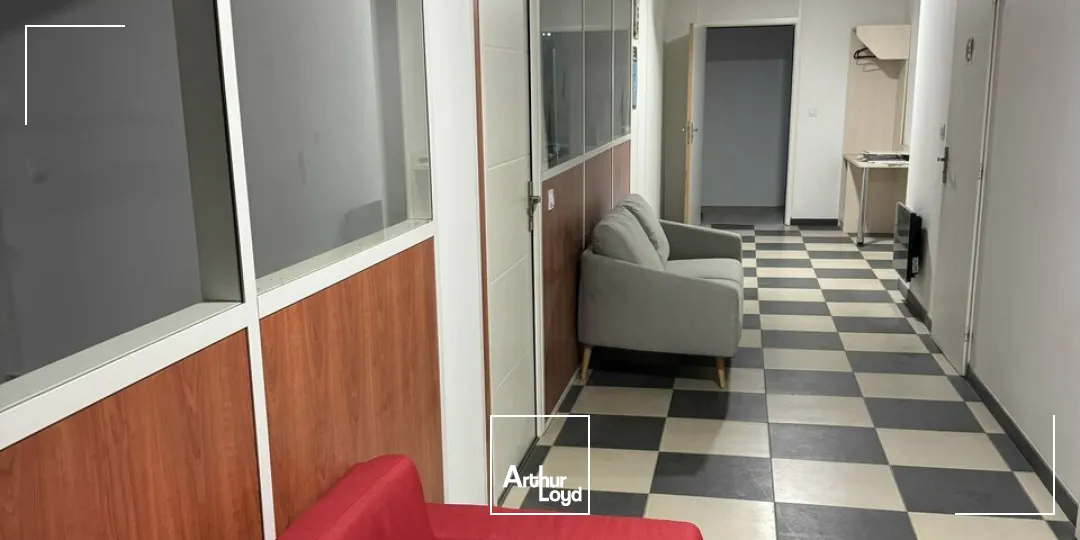 TOURS SUD JOUE-LES-TOURS - A VENDRE BATIMENT DE 1&nbsp;125 M² - IDEAL OCCUPANT INVESTISSEUR