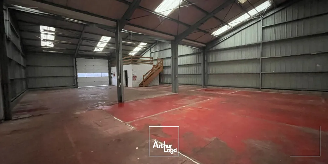 LOCATION - BUREAUX ET LOCAUX D'ACTIVITE - PONTIVY