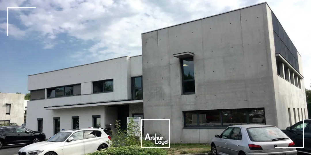 PLATEAU DE BUREAUX À LOUER OU À VENDRE- ZONE DU MOULIN NEUF