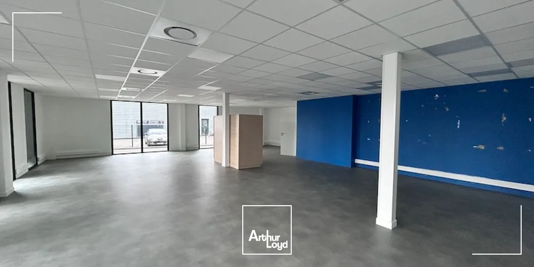 LOCAL COMMERCIAL - MACON SUD