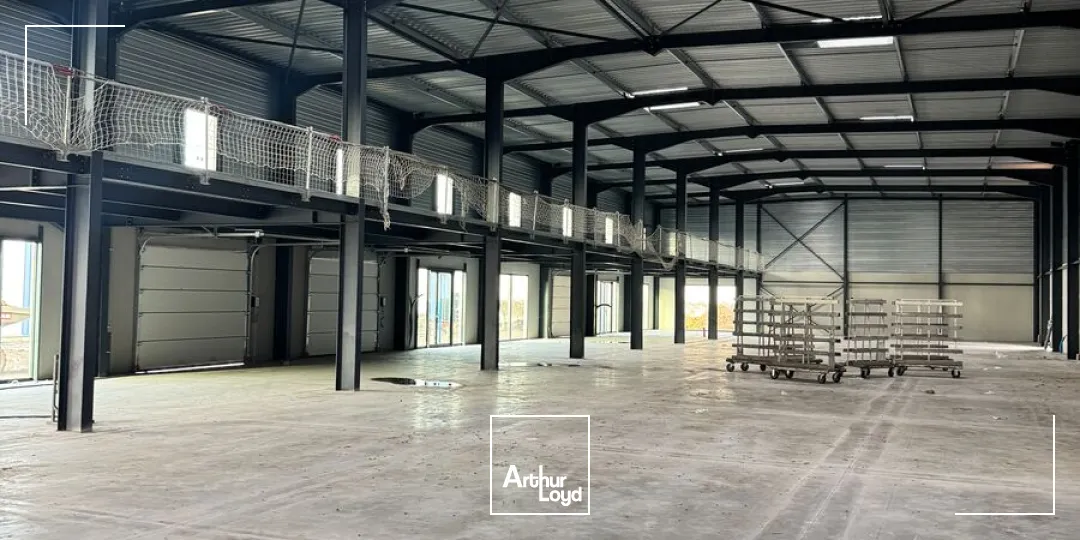 Locaux d'activité & Entrepôts - Location - WASQUEHAL - 59290 - 474-2075 - 7608018