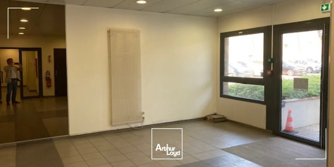 Bureaux à vendre ou à louer à VELIZY VILLACOUBLAY 78140
