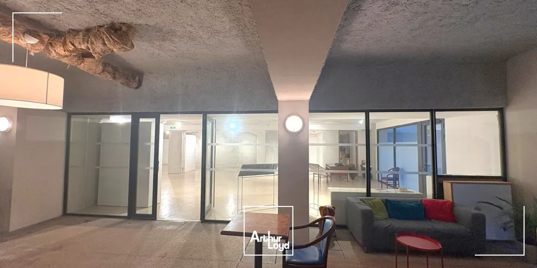 Bureaux - Vente - MARSEILLE - 13002 - 213.08-213.08 - 7608171