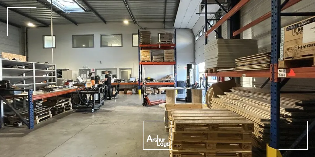 Locaux d'activité & Entrepôts - Location - NORROY LE VENEUR - 57140 - 523-523 - 7608394