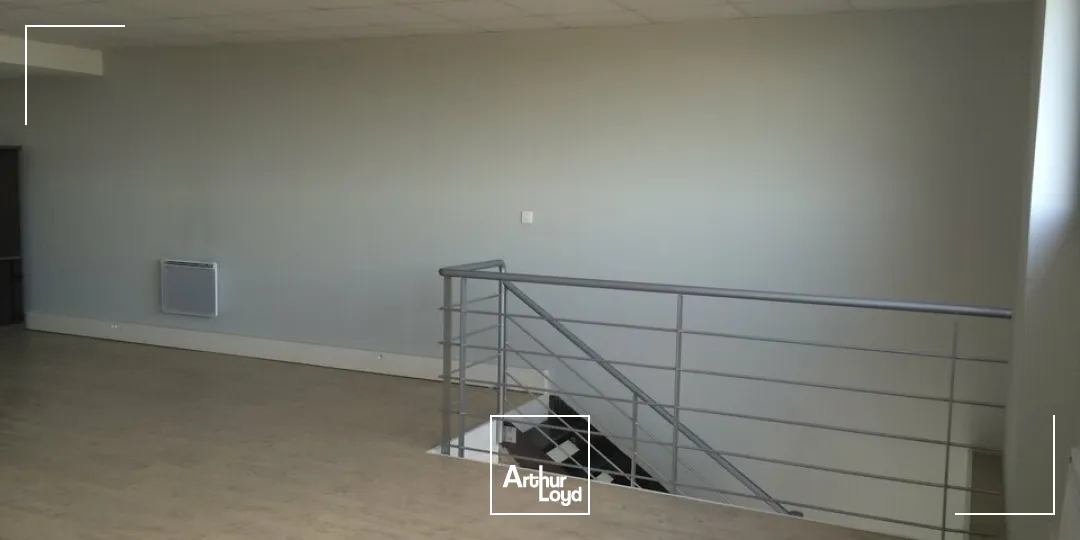 Locaux d'activité & Entrepôts - Location - RUFFEY LES ECHIREY - 21490 - 300-300 - 7608470